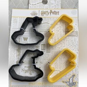NWT Harry Potter 4 pack of cookie cutters